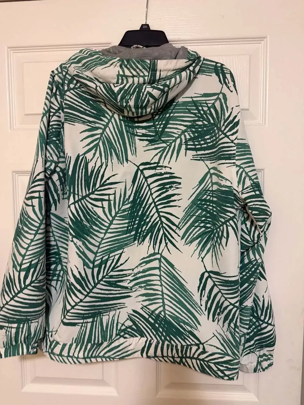 Weatherproof Vintage Men's Green Leaf Print Lightweight Zip-Up Hooded Jacket